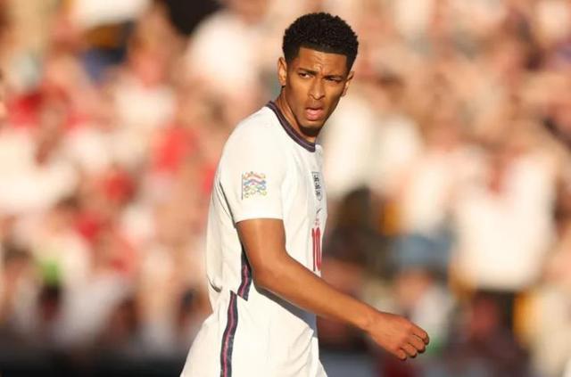 而是贯穿治 而是贯穿治