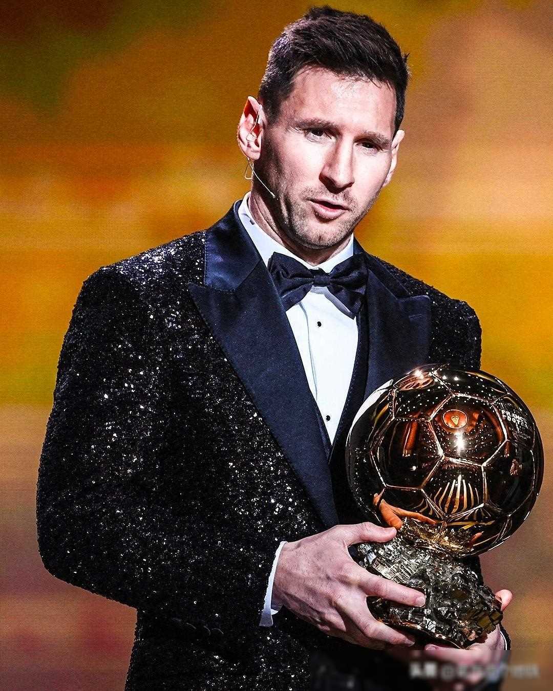 而非赛后发 而非赛后发