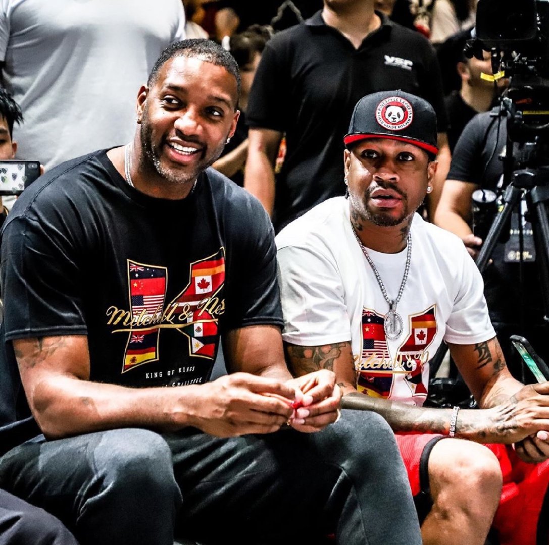 强调团队价 强调团队价