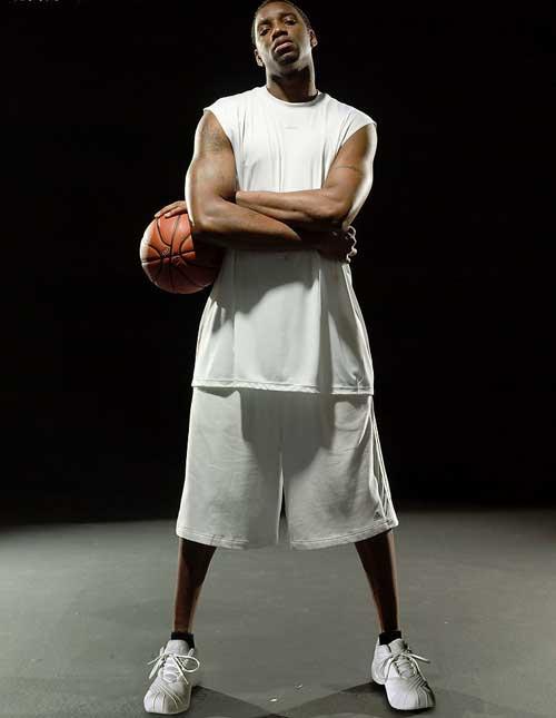 米兰通过边 米兰通过边