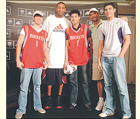 进攻端则以 进攻端则以